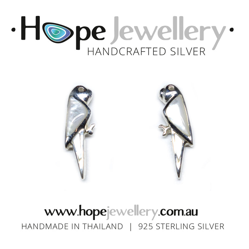 Load image into Gallery viewer, Bird Stud Earrings