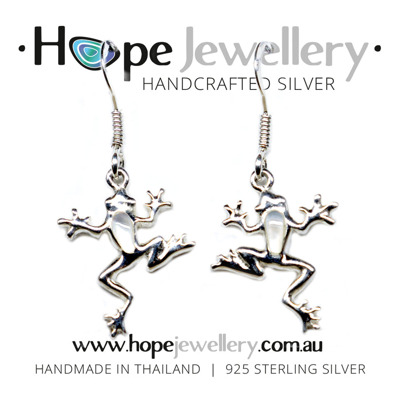 Load image into Gallery viewer, Frog Hanging Earings
