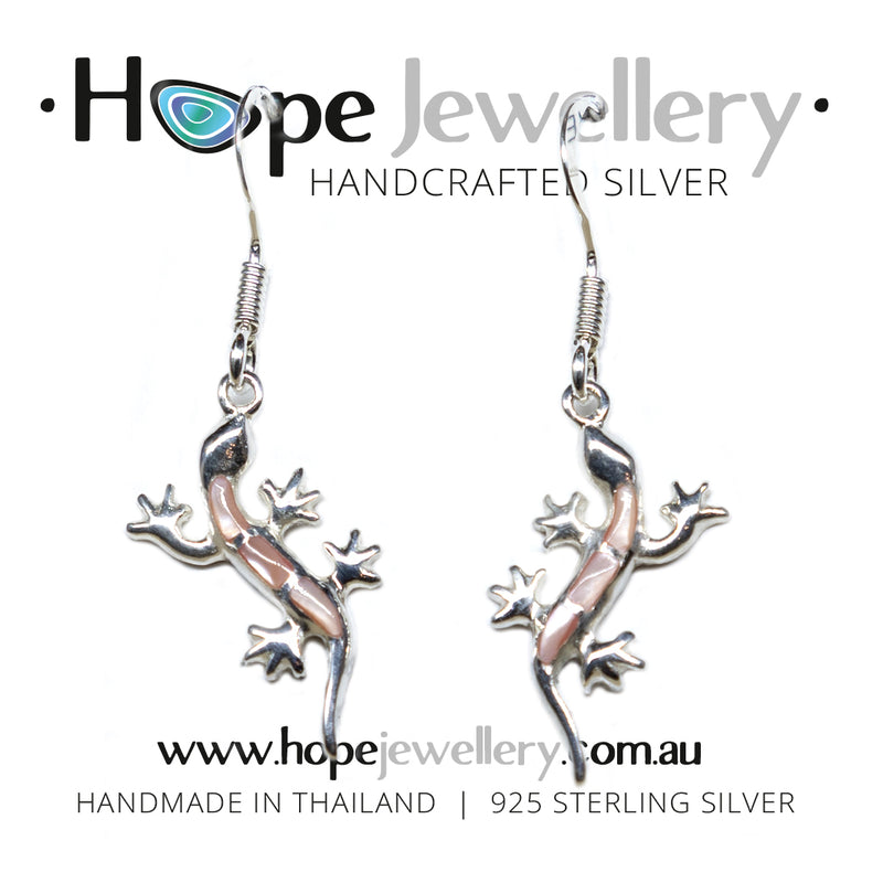Load image into Gallery viewer, Lizard Hanging Earings
